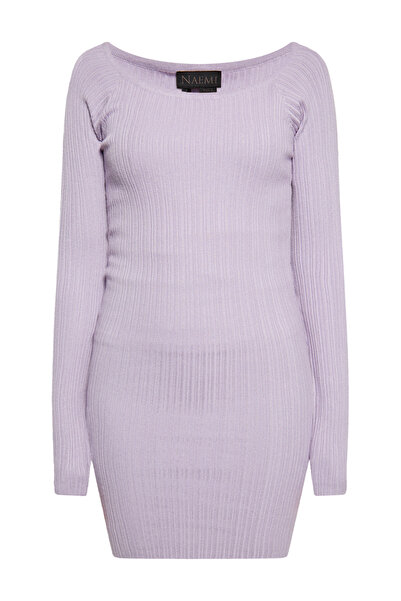 NAEMI Kleid