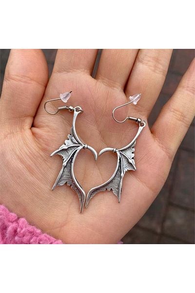 Köstebek Vintage Wing Earrings