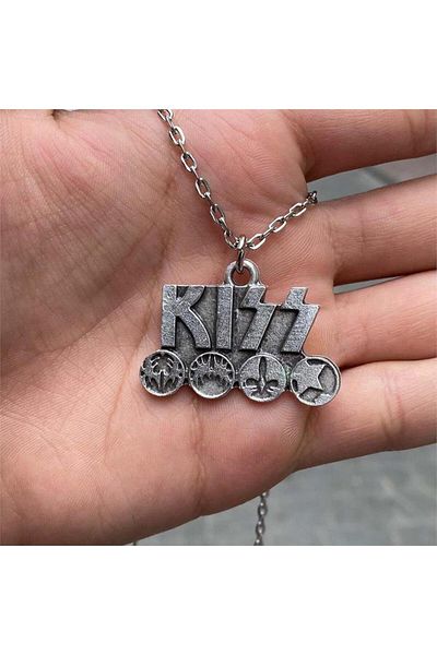 Köstebek Kiss Symbols Necklace
