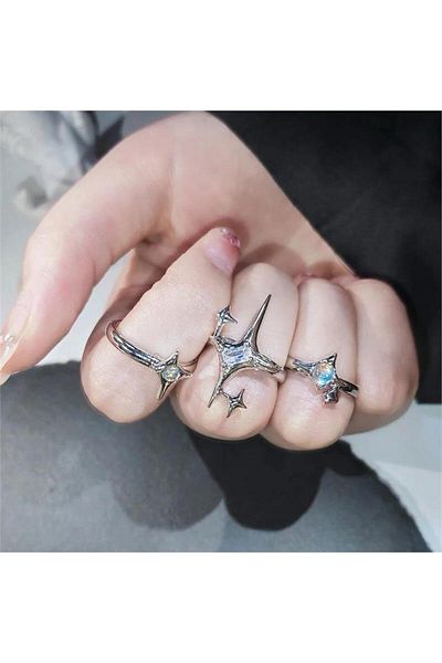 Köstebek Galaxy Star Jewelled Triple Ring