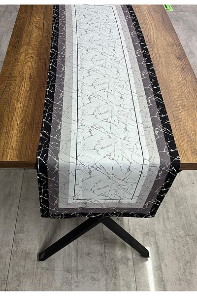 Tarzını Seç Δρομέας με μαύρο σχέδιο 40 X 140