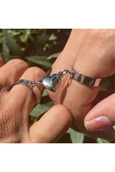 Köstebek Adjustable Magnet Heart Couple Ring