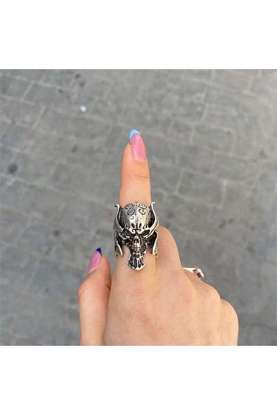 Köstebek Monster Skull Ring - Stylish Design