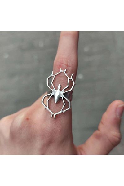 Köstebek Emblematic Spider Ring