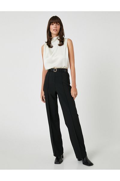 Koton Sleeveless High Collar Blouse