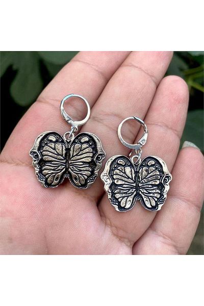 Köstebek Embroidered Butterfly Detail Earrings