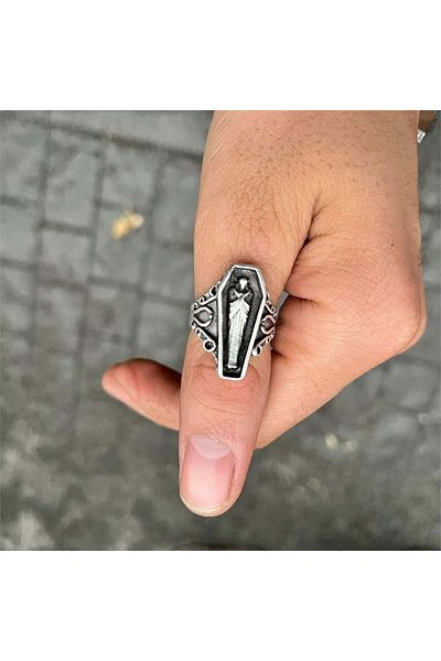Köstebek Embroidered Coffin Ring