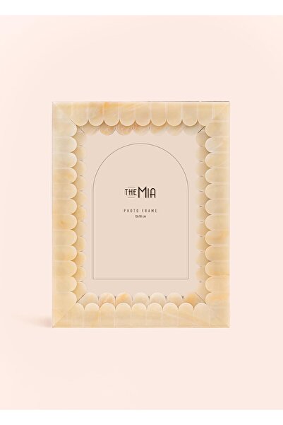 The Mia Wavy Photo Frame Yellow 18X23 cm