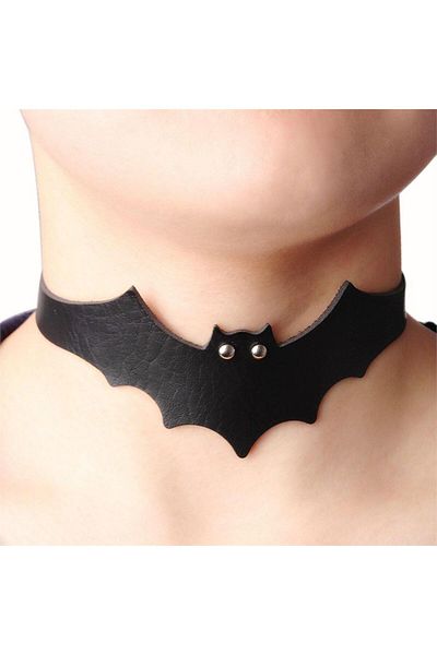Köstebek Black Leather Leash with Bat Figure
