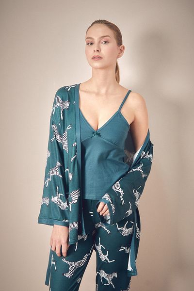 Fulla Moda Set de pijamale din 3 piese cu curea cu model zebră
