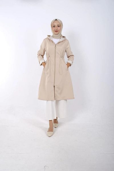 Tesettür Diyarı Women's Cream Trench Coat - Elastic Waist, Zipper Detail and Hoodie