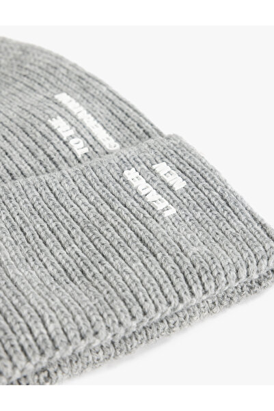 Koton Beret Layered Slogan Printed