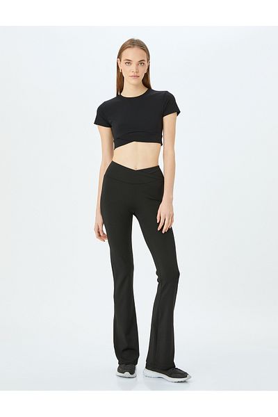 Koton Αθλητικό μπλουζάκι Crop Crew Neck Basic Slim Fit