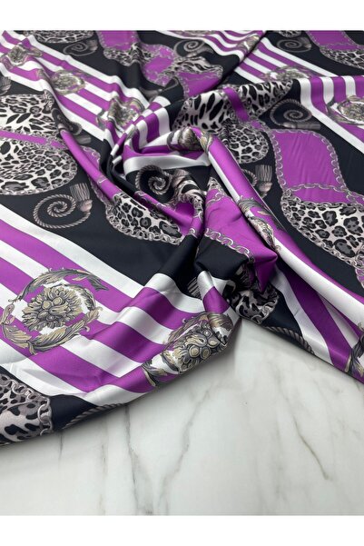 ipekkumaş قميص بتصميم سلسلة بتفاصيل الفهد، قميص من قماش الساتان من Tivil، يتم...