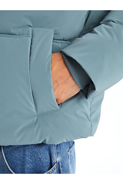 LC Waikiki Comfortable Calip Hooded Men's Inflatables Coat - W4Bd74Z8