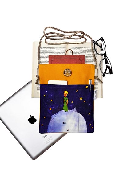 Smyrna Hanging Book / Tablet / Ebook Bag - Case ( Little Prince and Planet )