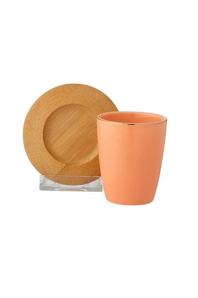Dania A set of porcelain cups and wooden saucers for tea and espresso