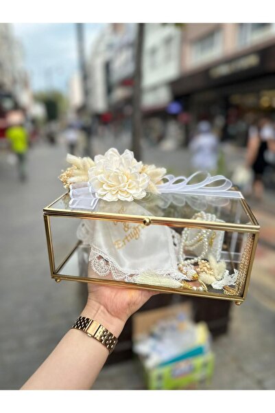 KRVTASARIM İsim nakışlı söz mendili kutusu