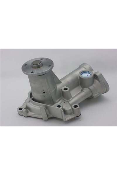 GMB Devirdaim Su Pompası Hyundaı H100 2.5l Panelvan 94-05 / Mıtsubıshı L200 2...