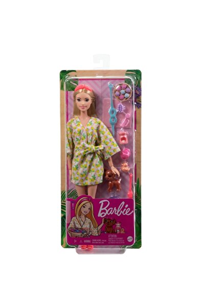 Barbie SET DE JOACA CU ACCESORII PAPUSA BARBIE O ZI LA SPA