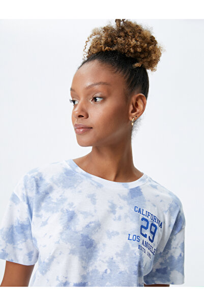 Koton Tricou pentru colegiu, bumbac cu decolteu rotund cu aspect Batik