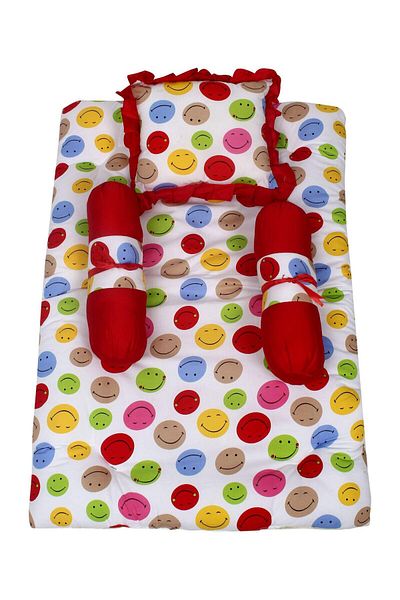 Babyhug طقم فراش فاخر من Happy Face، ناعم ومريح، للأطفال من سن 0 أشهر فما فوق، الطول 85 × العرض 58 × الارتفاع 6 سم