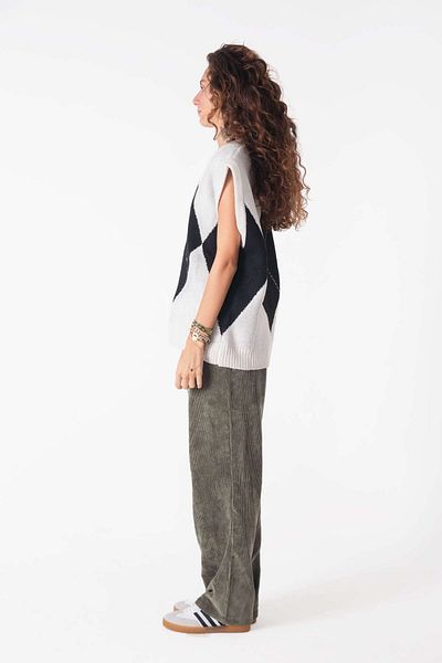 SNUG Velvet Baggy Trousers