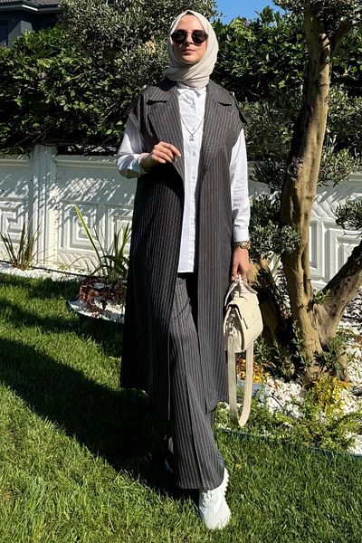 Rabia Şamlı Anthracite Epaulettes Striped Suit