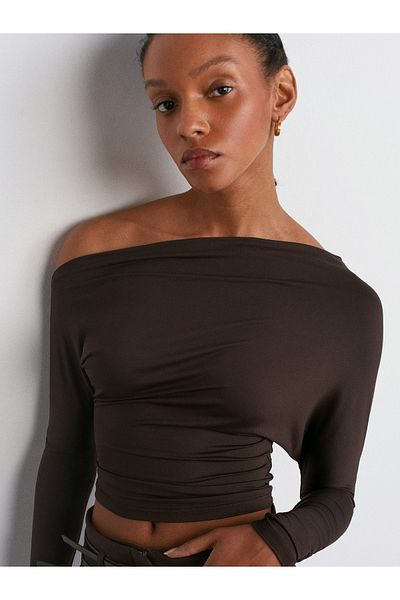Dilvin 31438 Long Sleeve Asymmetrical T-Shirt-Dark Brown
