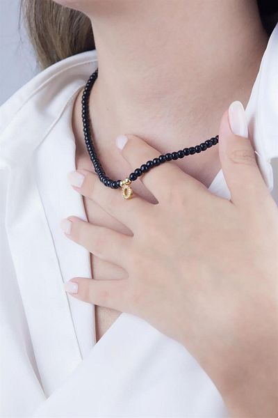 Sose Moda O Letter Black Pearl Design Necklace