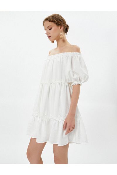Koton Μίνι φόρεμα Madonna Collar - Off-the-Shoulder Daisy Detail