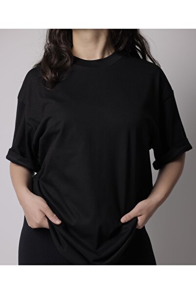 SWEATEE تي شيرت أساسي أسود أبيض كبير الحجم غير مطبوع للجنسين