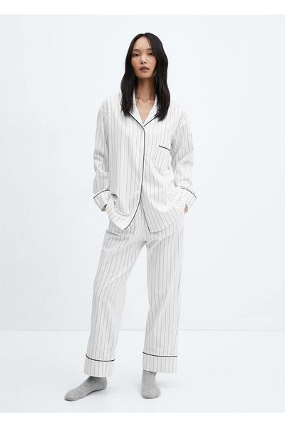 MANGO Woman Gestreiftes Pyjama-Set – bequem und stilvoll
