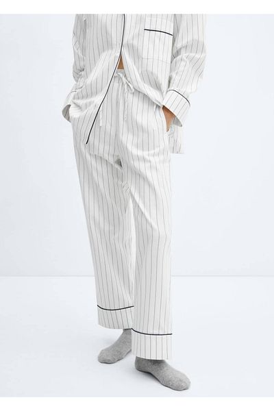 MANGO Woman Gestreiftes Pyjama-Set – bequem und stilvoll