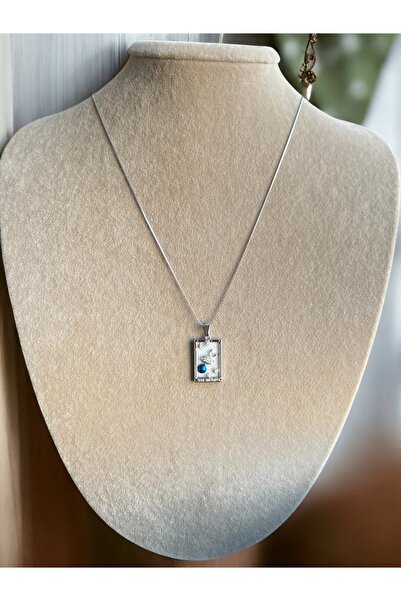 AURA GARDEN قلادة الكوكب الصلب