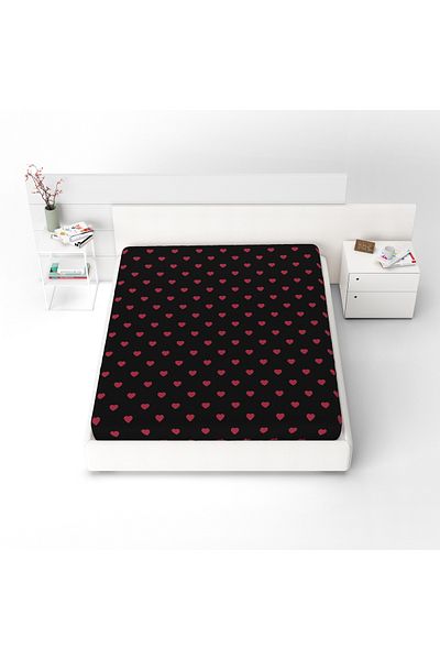 yok yok evim eve dair her şey Black Floor - Heart Bed Sheet