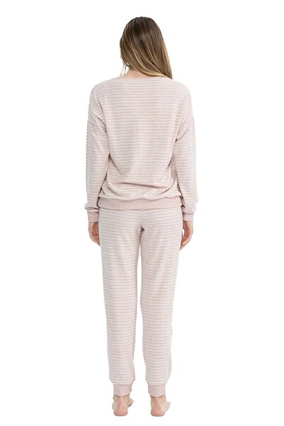 U.S. Polo Assn. US POLO LİSANSLI BİSİKLET YAKA YUMUŞAK DOKULU TERMAL KUMAŞ KADIN UZUN KOLLU PİJAMA TAKIM