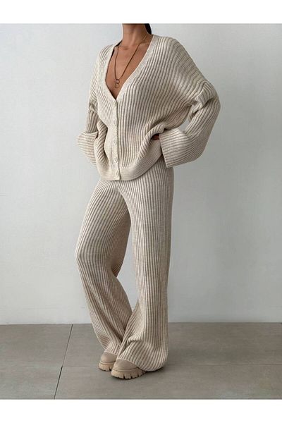 Melike Bakar Boutique Oversize Corded Knitwear Set