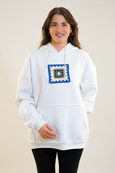 UNISEX OVERSİZE KAPŞONLU CEPLİ NAZAR BONCUĞU NAKIŞ DETAYLI SWEATSHİRT