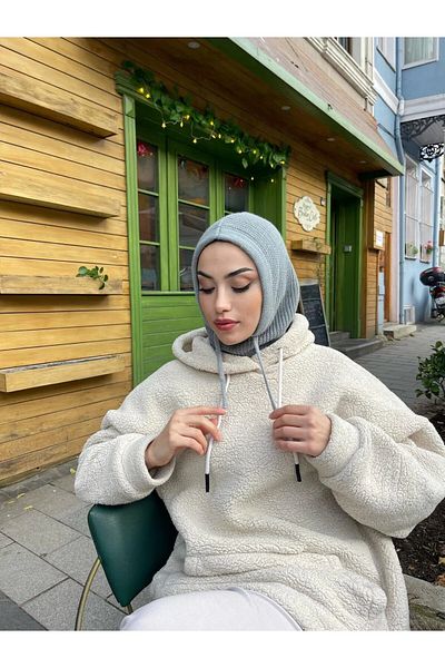 NP Knitwear Hood - Stylish Balaclava Design