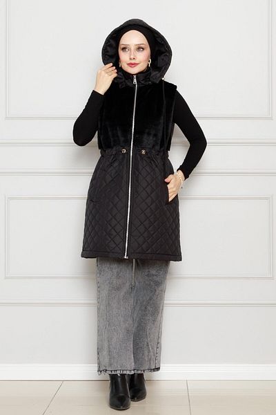 Sevitli Fur Detailed Capitone Vest-Black