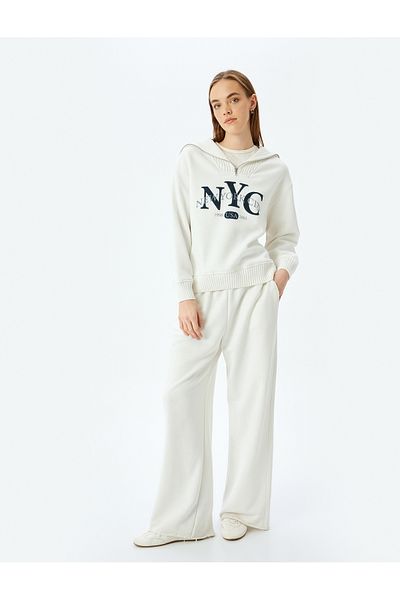 Koton Raised Half Zip Printed Oversize College Sweatshirt