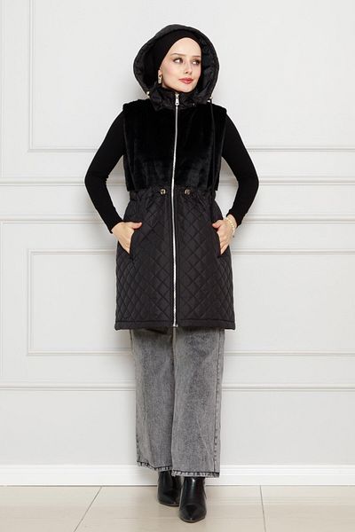 Sevitli Fur Detailed Capitone Vest-Black