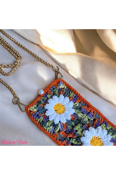 Satürn Hobi Geantă pentru telefon și husă pentru ochelari cu lanț de tricotat și motiv cu margarete