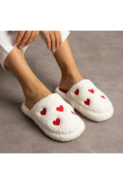 Deniz Terlik Πρωτοχρονιάτικες γυναικείες παντόφλες σπιτιού με καρδιά