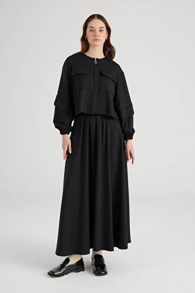 Birgül Bektaş Siyah Cep Detaylı Ceket Etek Takım