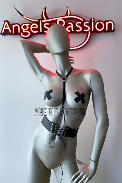 Angels Passion Klips Detaylı Deri Korse ve Elbise Kombin Modelleri