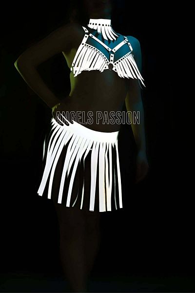Angels Passion Σέξι σετ λουριών με φούντες και φούστα Glow in the Dark