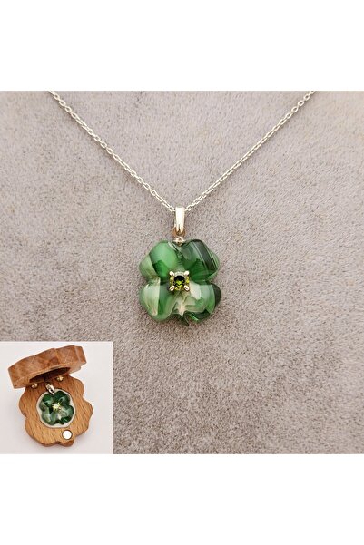 RETERNITY Yonca Bakalit Sıkma Kehribar Gümüş Kolye (Küçük Boy)