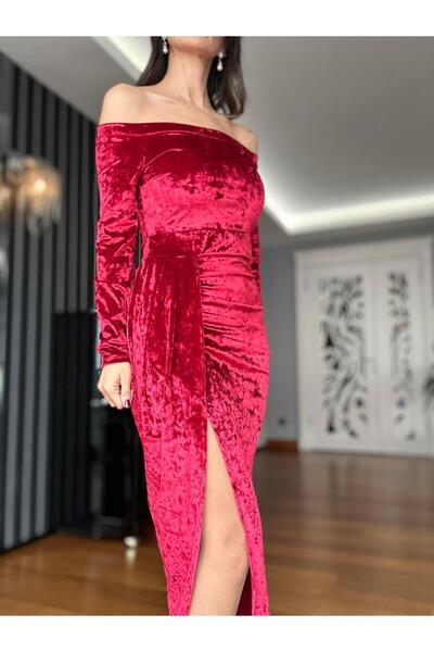Atelier Derin Kırmızı Kadife Önü Yırtmaçlı Omuz Dekolteli Uzun   Elbise